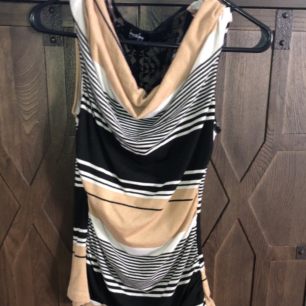 Sleeveless top
